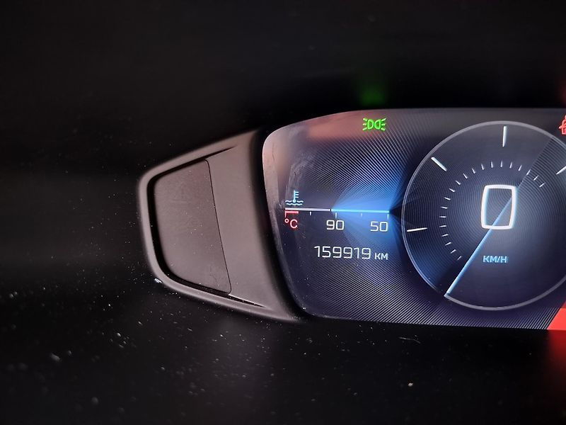 Peugeot 308 SW  1.5 BlueHDI  96kW  automat - fotka 14 z 30