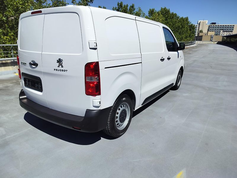 Peugeot Expert 1.5 BlueHDI - fotka 7 z 24