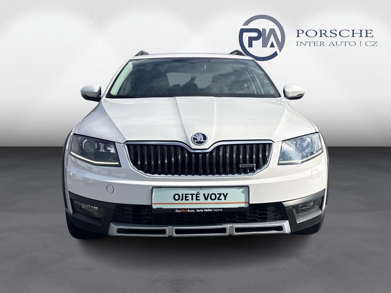 Škoda Octavia Combi SCOUT 2.0 TDI DSG 4x4  1 - fotka 4 z 25