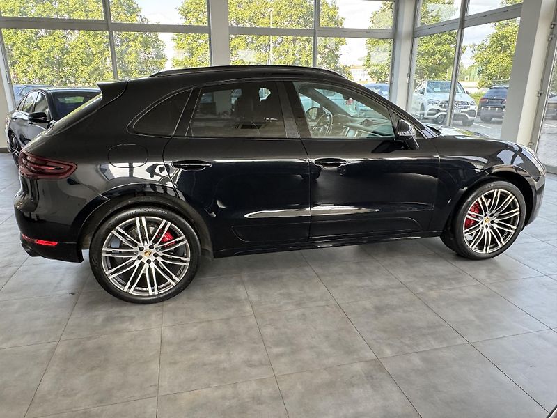 Porsche Macan (2015) 3,6 V6 Turbo CHRONO BOSE - fotka 8 z 35