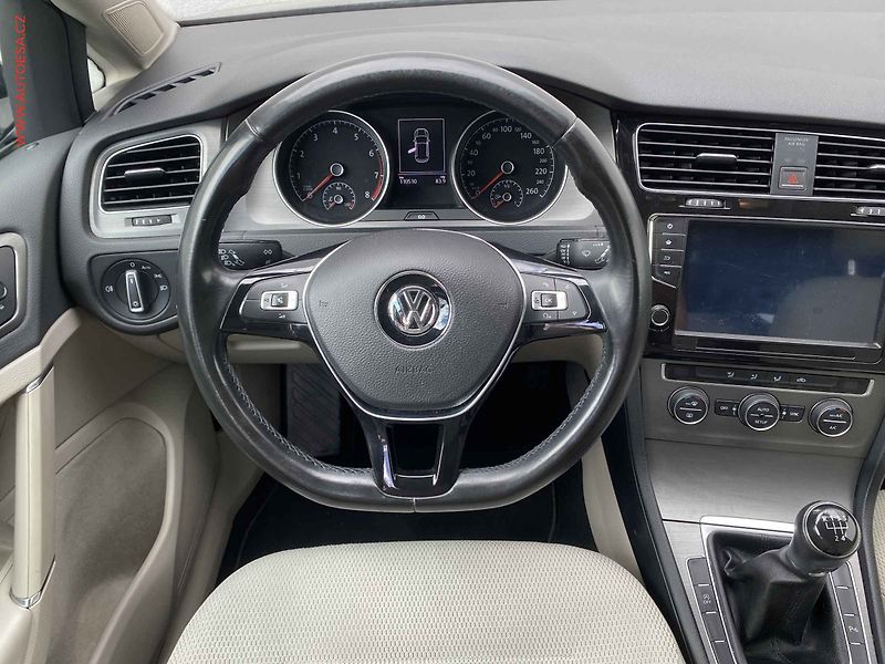 Volkswagen Golf (2013) 1.2 TSi, AC, bixen, navi - fotka 11 z 16