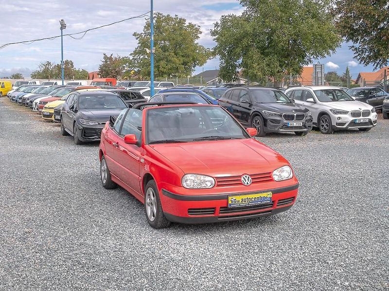 Volkswagen Golf (1999) 1.9TDI 66KW – KABRIO - fotka 3 z 36