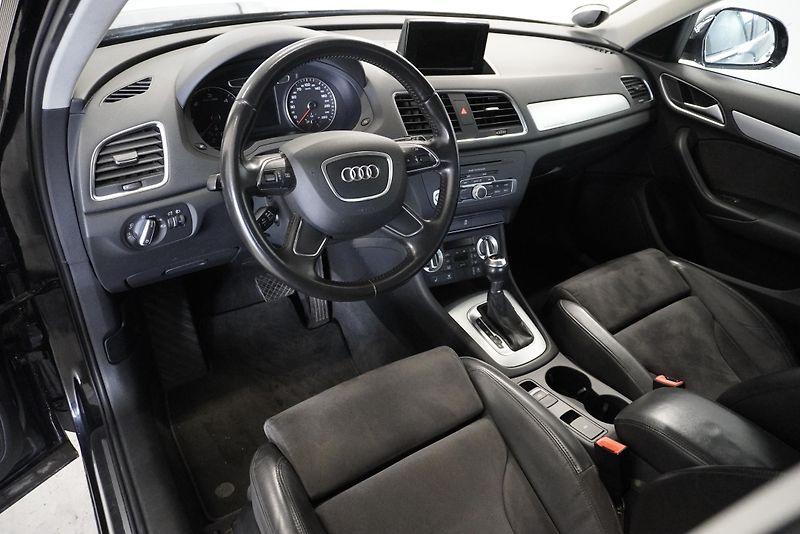 Audi Q3 2.0 TDI 130kW QUATTRO S-TRONIC - fotka 14 z 32