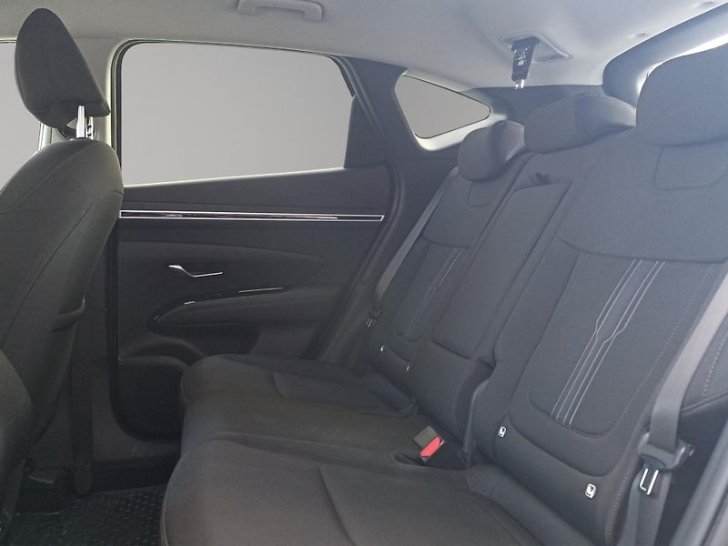 Hyundai Tucson (2023) SMART 1.6 T-GDI MHEV 110kW, Au - fotka 13 z 27