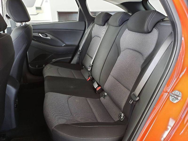 Hyundai i30 (2024) WG 1.5i (70kW/95k) Smart - fotka 9 z 21