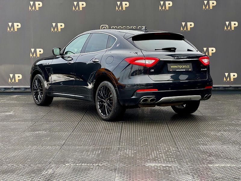 Maserati Levante (2018) GranLusso Q4, 3.0iV6 257kW, ČR - fotka 5 z 45