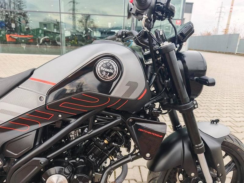 Benelli Leoncino 125 (2024) - fotka 13 z 20