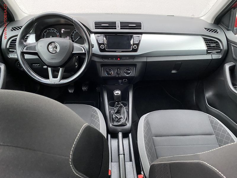 Škoda Fabia (2019) 1.0TSi, ČR, Ambition - fotka 8 z 15