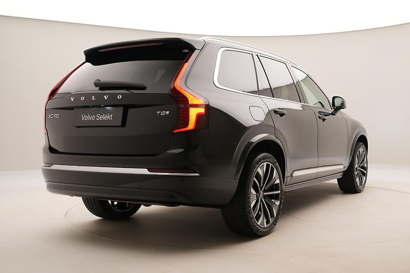 Volvo XC90 T8 AWD RECHARGE  REZERVACE - fotka 13 z 67