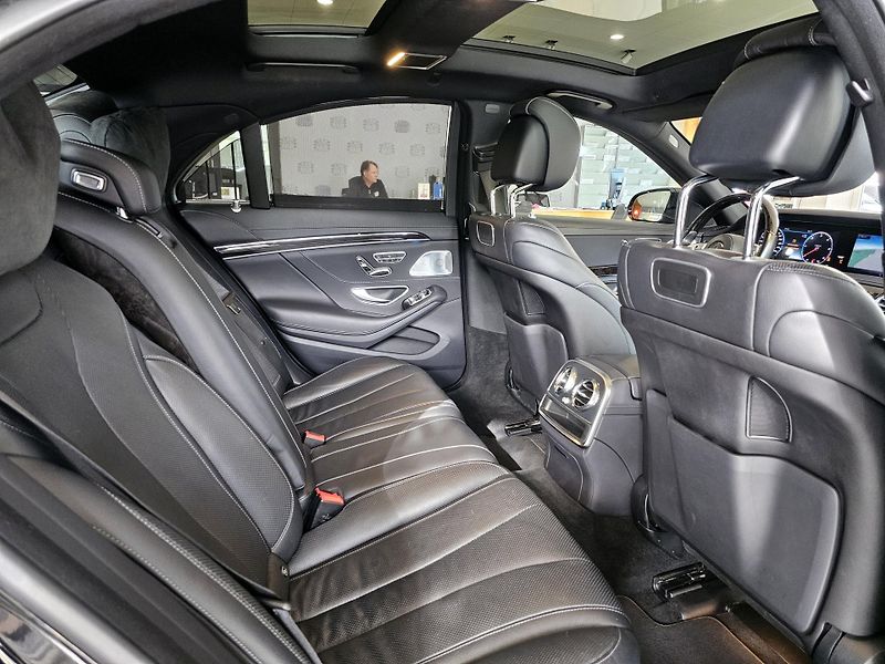 Mercedes-Benz Třídy S S350d 4Matic AMG Line - fotka 20 z 34