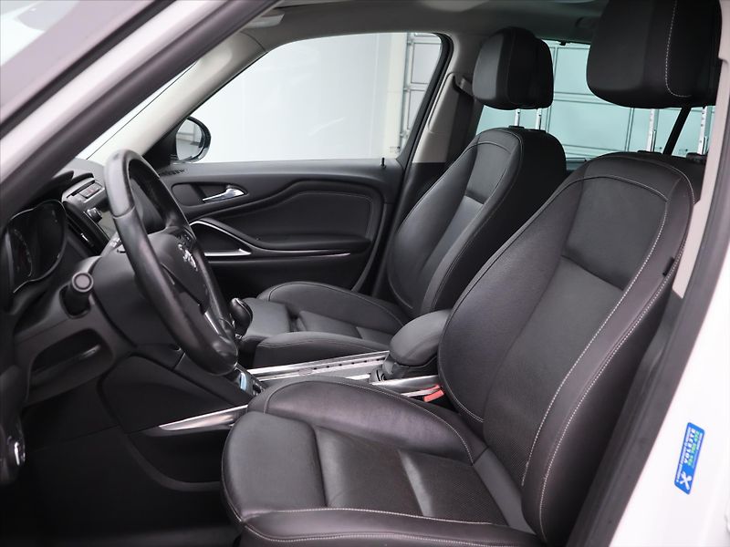 Opel Zafira 2,0 CDTI 125kW OPC-Line 7-Míst - fotka 10 z 31