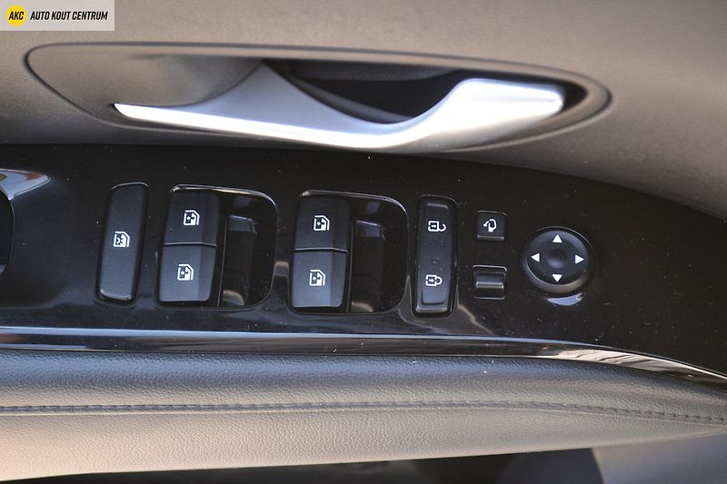 Hyundai Tucson 1.6CRDi SMART - fotka 44 z 55