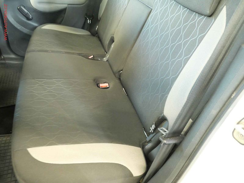 Citroën C3 Picasso (2013) 1.4i, ČR, AC, STK3/28 - fotka 10 z 17