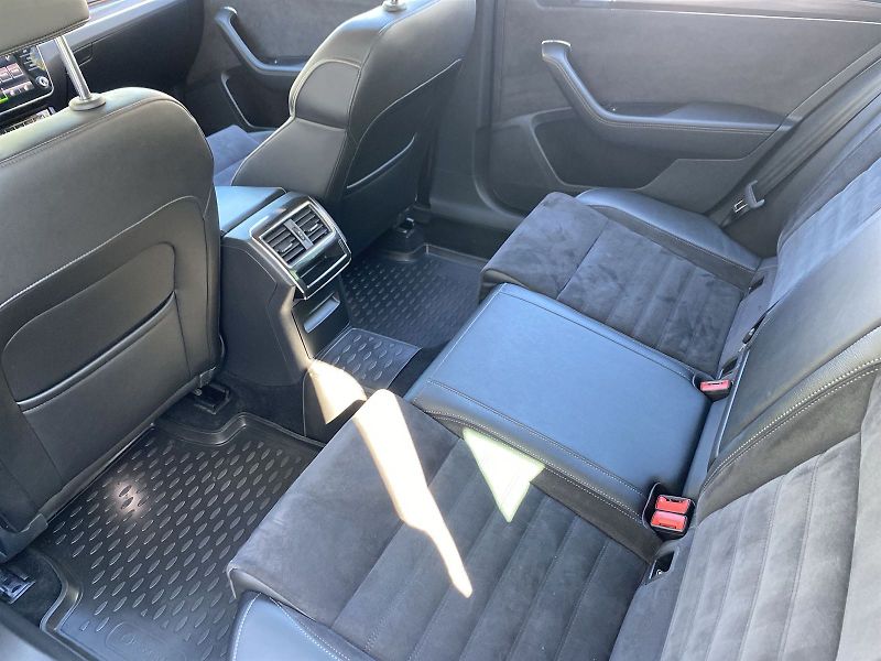 Škoda Superb (2022) Combi 2.0 TDI 4x4 DSG Scout - fotka 9 z 31