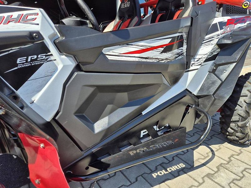 Polaris RZR 1000 XP (2013) - fotka 16 z 29