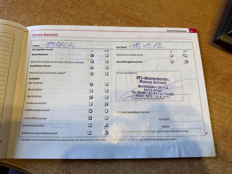 Škoda Octavia 1,6 TDi 77 kW / servis  - fotka 27 z 34