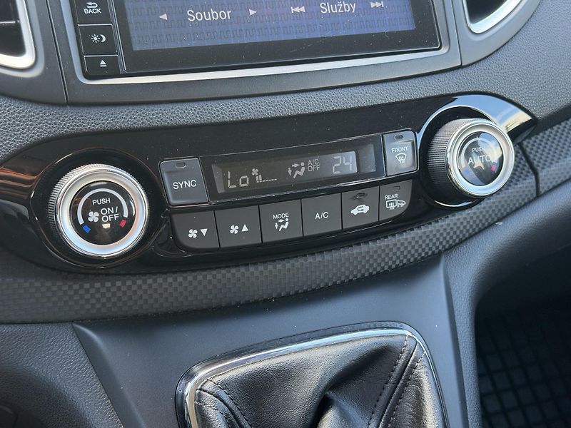 Honda CR-V Comfort 2WD - fotka 13 z 22