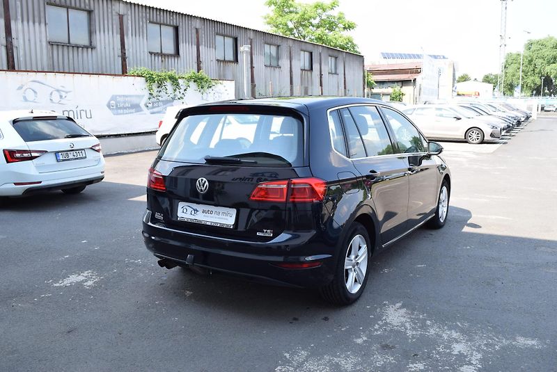 Volkswagen Golf Sportsvan (2015) 1.4TSI 92kw HGLBMT TAŽ KAM APP - fotka 7 z 50