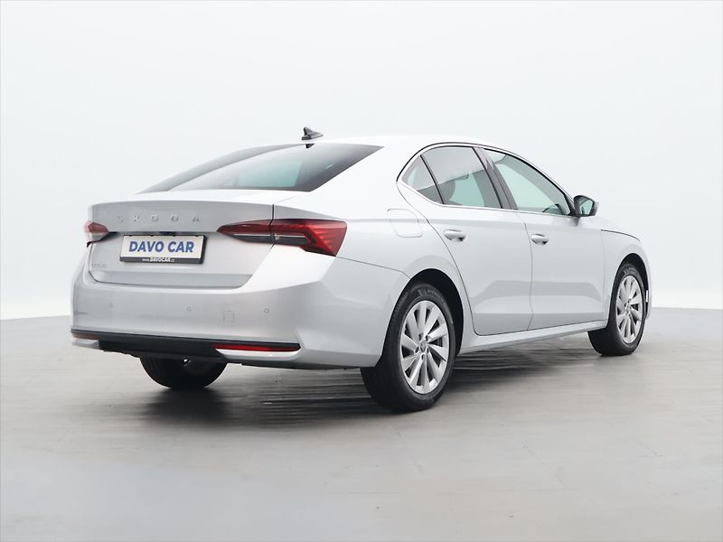 Škoda Octavia 1,5 TSI 110kW Top Select. CZ D - fotka 7 z 29