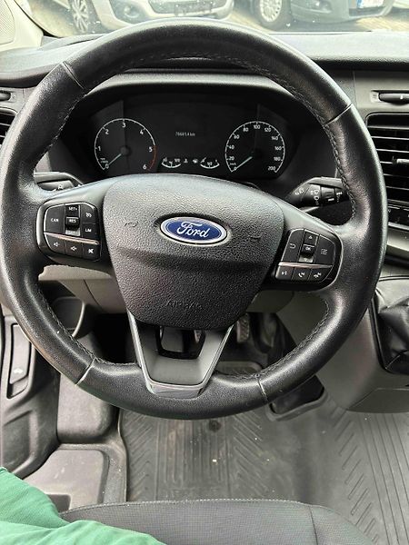 Ford Transit Custom (2018) L2-H1, KLIMA, 9 MÍST - fotka 8 z 15