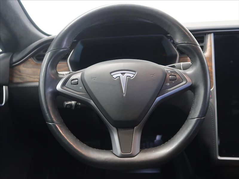 Tesla Model S 0,0 100D AWD! - fotka 22 z 30