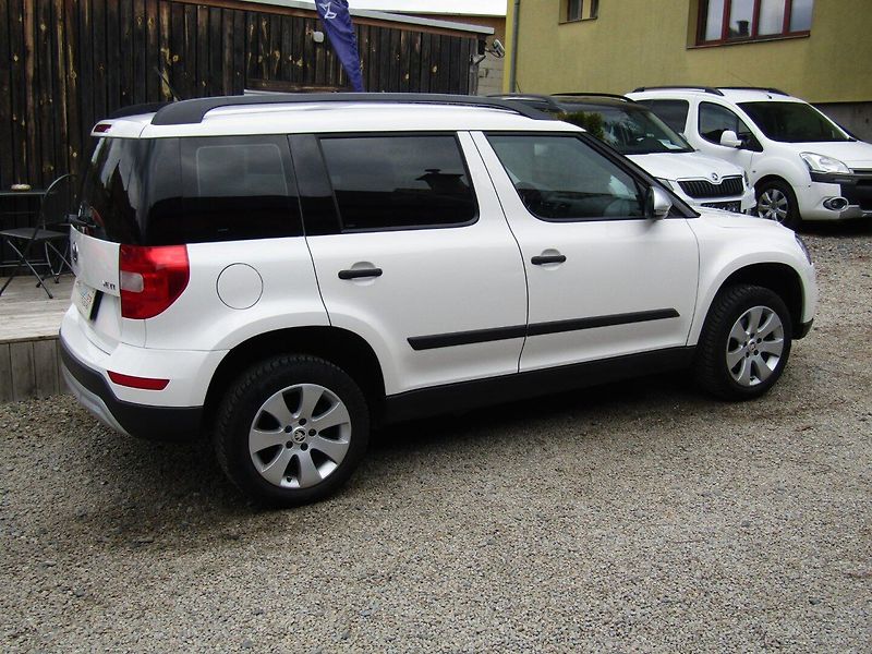 Škoda Yeti (2015) 1.2 TSI 81kW  BEZ KOROZE - fotka 10 z 25