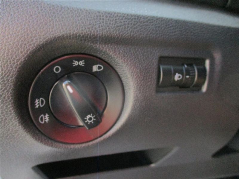 Škoda Fabia 1,4 i 16v, aut. klimatizace, - fotka 25 z 31