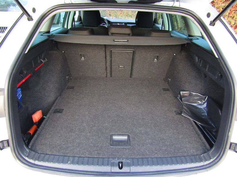 Škoda Octavia (2020) 2.0 TDI 110kW DSG ACC MATRIX - fotka 22 z 43