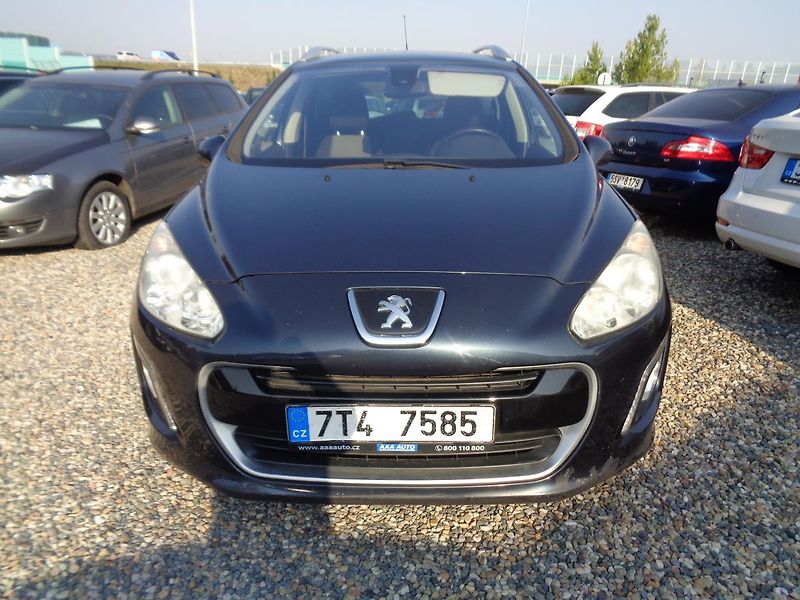 Peugeot 308 1,6 LPG - fotka 4 z 16