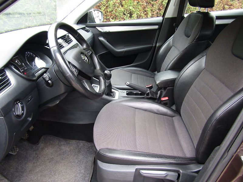 Škoda Octavia (2013) 1.2 TSI 77kW - fotka 19 z 36