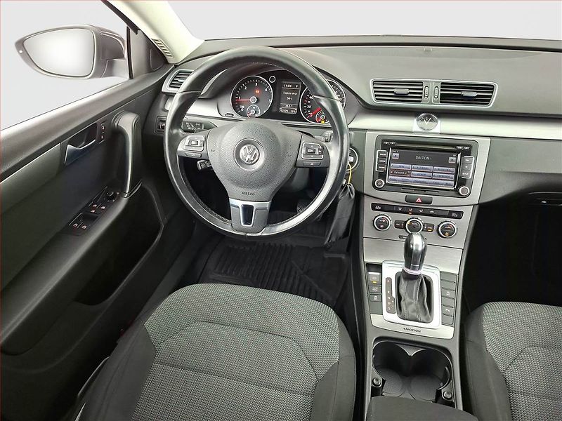 Volkswagen Passat (2013) 2.0 TDI, 4X4, Automat, Xenony - fotka 7 z 16