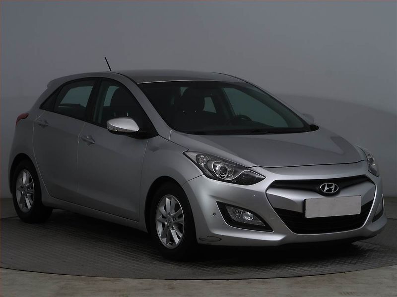 Hyundai i30 (2013) 1.6 CRDi, ČR,1.maj, Serv.kniha - fotografie inzerátu