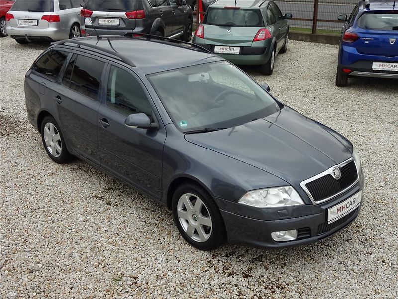 Škoda Octavia 1.8 TSI SPORT   GO MOTORU - fotka 1 z 57