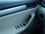 Škoda Superb (2016) Elegance 2.0 TSI, Automat - náhled 16
