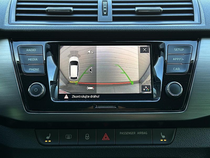 Škoda Fabia 1.0TSi Style PLUS 110PS KAMERA - fotka 29 z 38