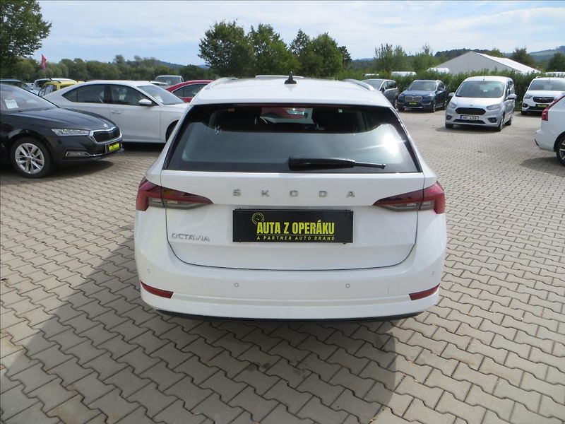 Škoda Octavia 1,5 TSI 110kW Style ČR - fotka 6 z 25