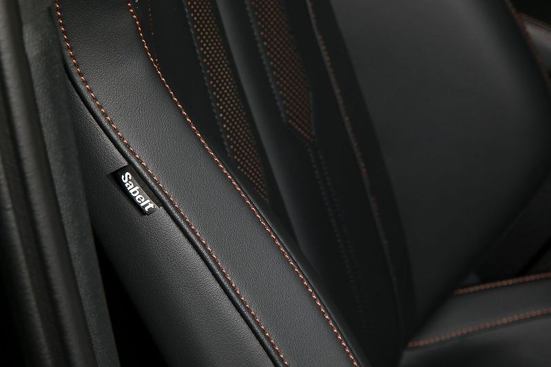 Cupra Formentor VZ5 2.5TSI 287kW Sabelt Beats - fotka 23 z 37