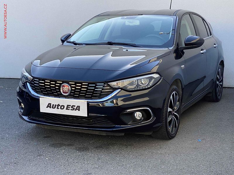 Fiat Tipo (2019) 1.4i, Lounge, navi, kamera - fotka 3 z 18