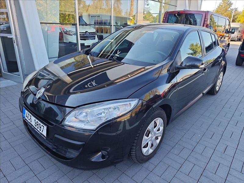 Renault Mégane 1,6 16V  Expression - fotka 2 z 20