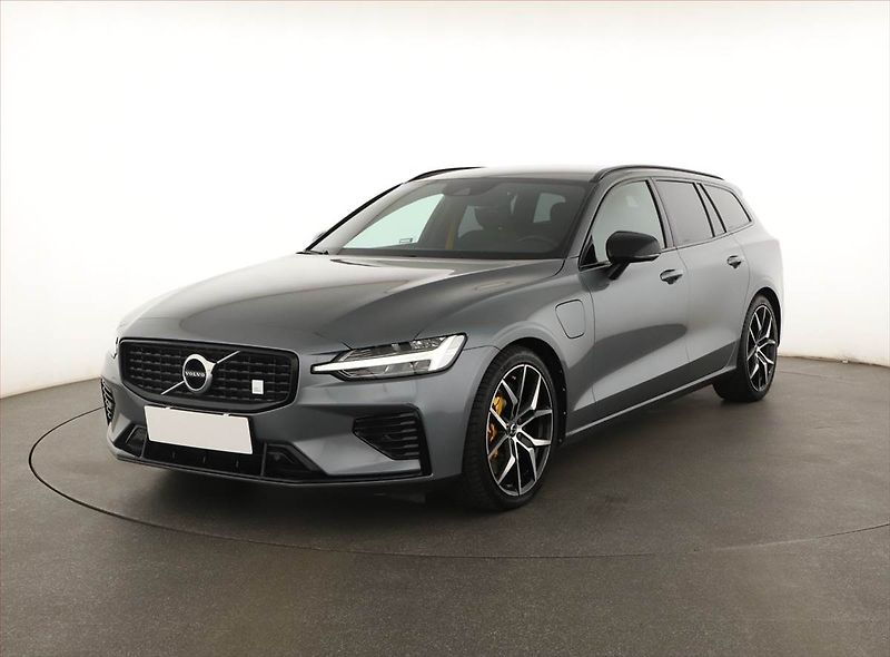 Volvo V60 (2020) T8 Polestar - fotka 2 z 20