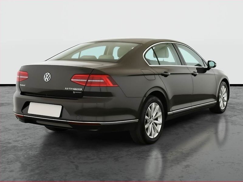 Volkswagen Passat (2016) 2.0 TDI, Serv.kniha, Kůže - fotka 5 z 17