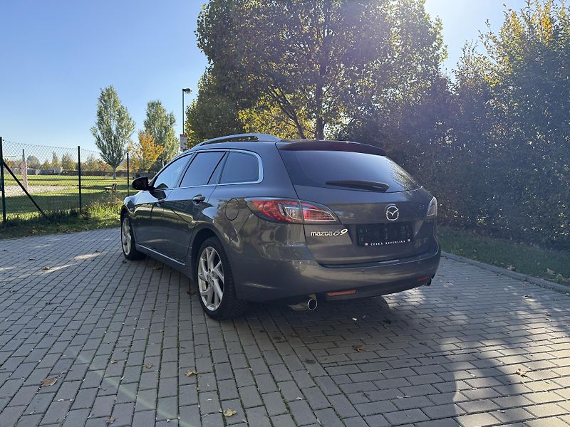 Mazda 6 2.5 Exclusive - fotka 8 z 33