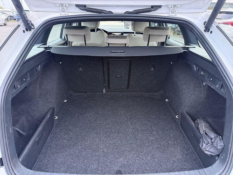Škoda Octavia (2023) STYLE 2.0TDI 110kW TAŽNÉ CZ - fotka 6 z 11