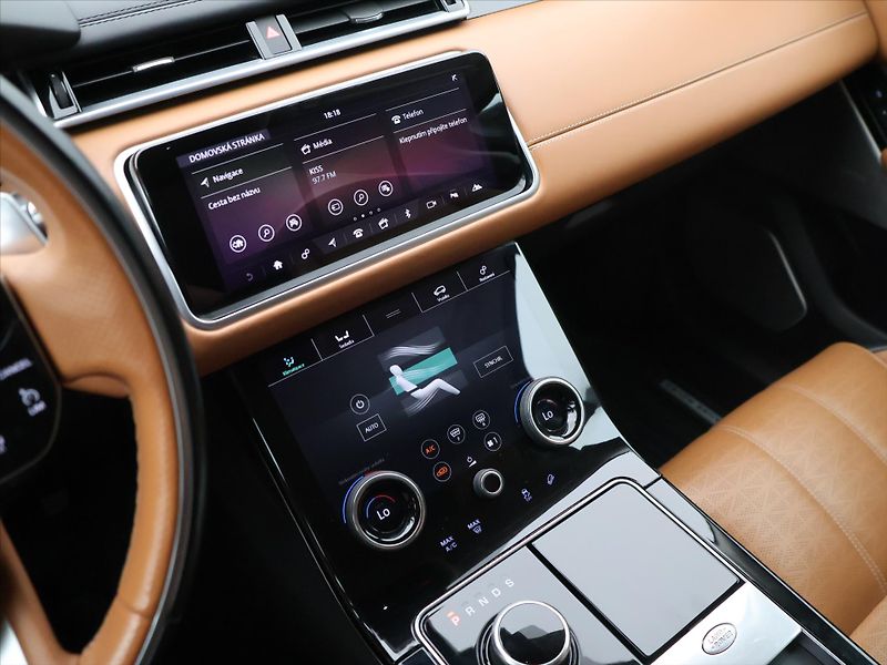 Land Rover Range Rover Velar 3,0 D300 S 221kW AUT LED CZ - fotka 24 z 29