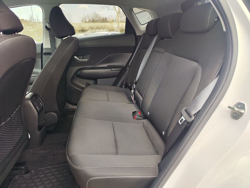 Hyundai Kona 1.0 T-GDi/88kW Sound Bosse - fotka 12 z 35