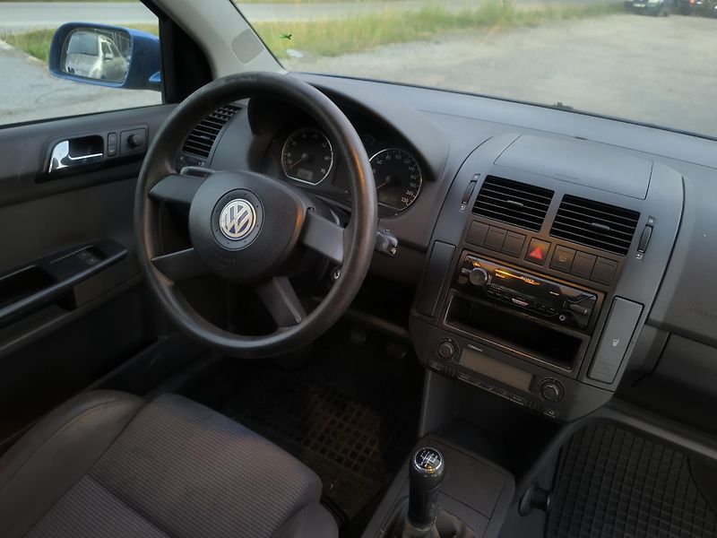 Volkswagen Polo 1,4 74KW!PĚKNÉ,SERVISKA, - fotka 9 z 21