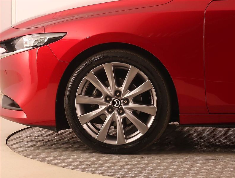 Mazda 3 (2019) 2.0 Skyactiv-G - fotka 15 z 21