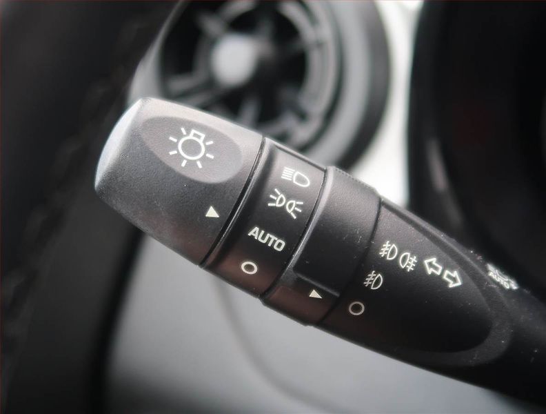 Hyundai i10 (2021) Style 1.0, Serv.kniha - fotka 16 z 20