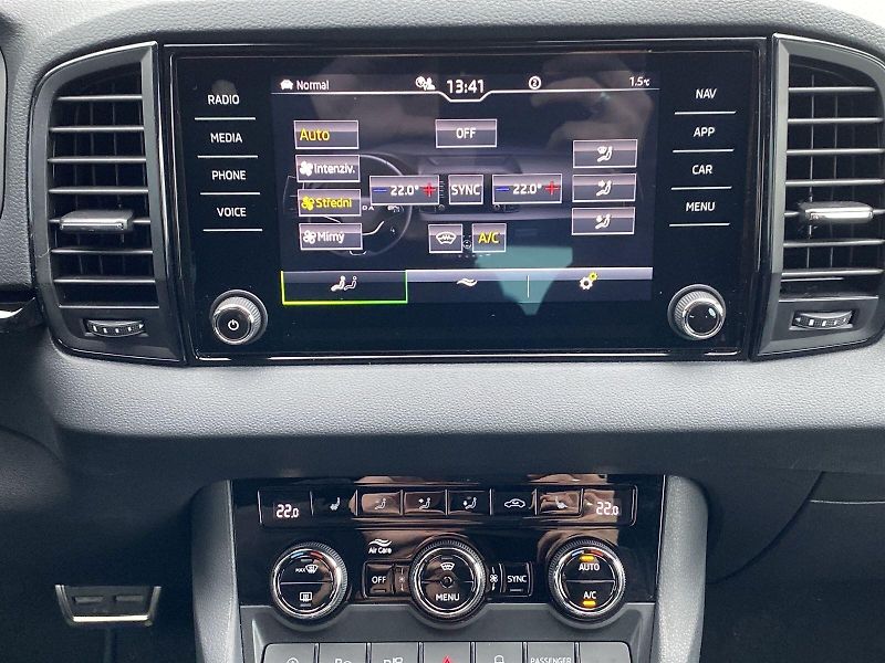 Škoda Karoq (2025) 2.0 TDI 4x4 DSG SportLine - fotka 13 z 39