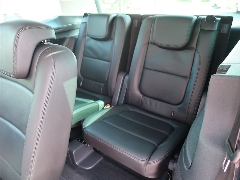 Volkswagen Sharan 2,0 TDi,110kW,7míst,tažné - fotka 24 z 32